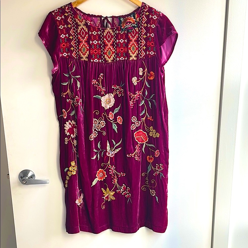 FINAL PRICE Johnny Was Suki Velvet Embroidered Burgundy/Magenta Dress/Tunic